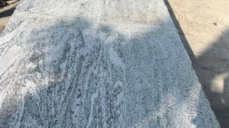 岩板台面：揭秘其背后的制造工艺与选购要点**