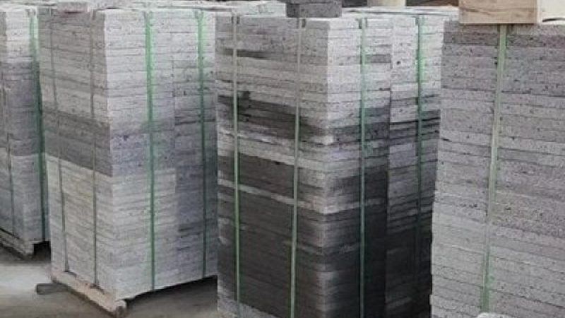 在成都文化石批发市场挑选文化石时，应注意以下要点：